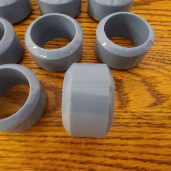 Round Plastic Napkin Rings Set of Eight Country Blue 60s-70s Retro Vintage - Picture 6 of 6